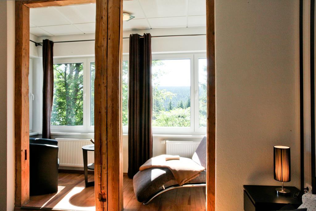Pension & Ferienwohnung Oberhof 810 M ภายนอก รูปภาพ