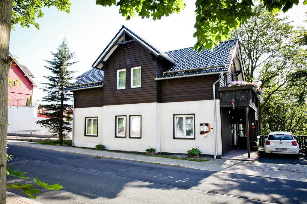 Pension & Ferienwohnung Oberhof 810 M ภายนอก รูปภาพ