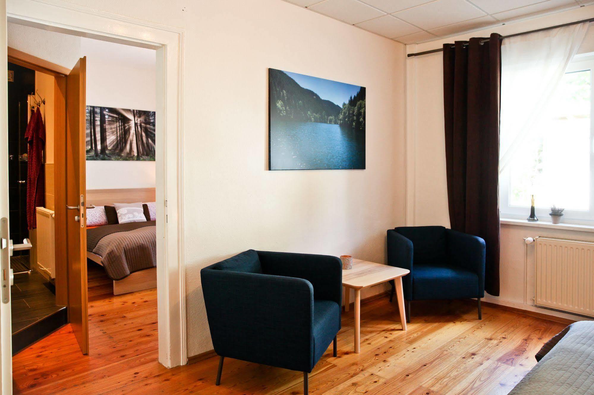 Pension & Ferienwohnung Oberhof 810 M ภายนอก รูปภาพ