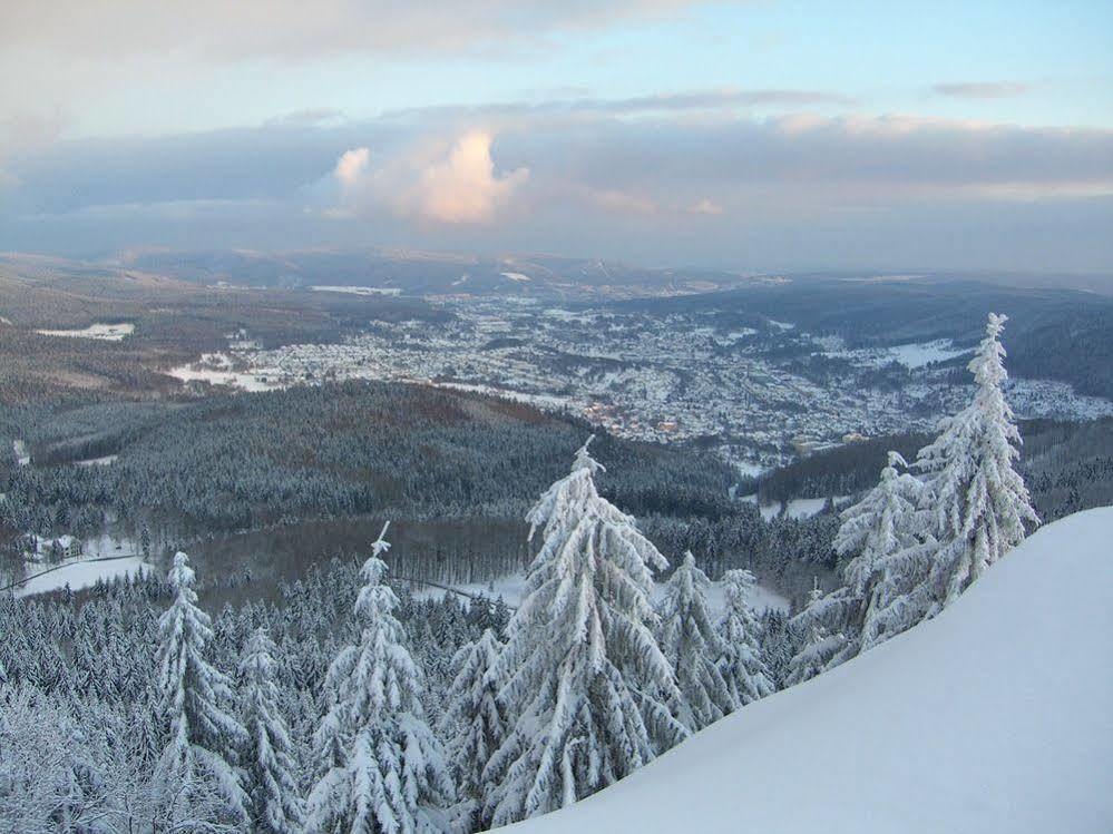 Pension & Ferienwohnung Oberhof 810 M ภายนอก รูปภาพ